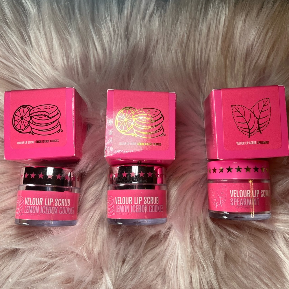 3 lip scrubs